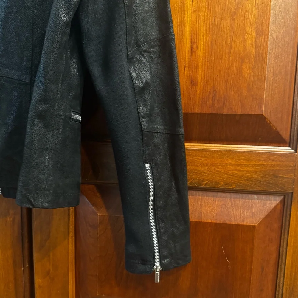 Wilsons Leather Women’s Black Moto Jacket Silver Zippers Medium